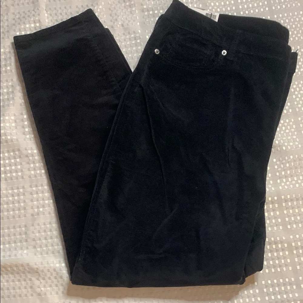 Joe Fresh women’s plus size black corduroy pants, size 20W.